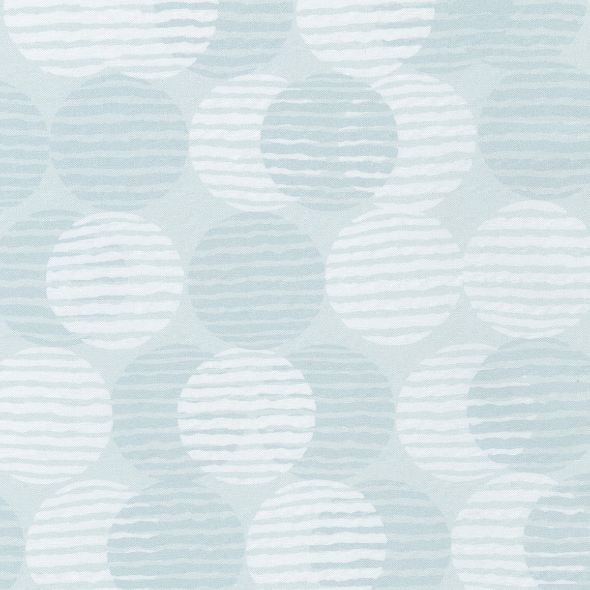 Circles Breeze 3-Yard Precut 108" Backing