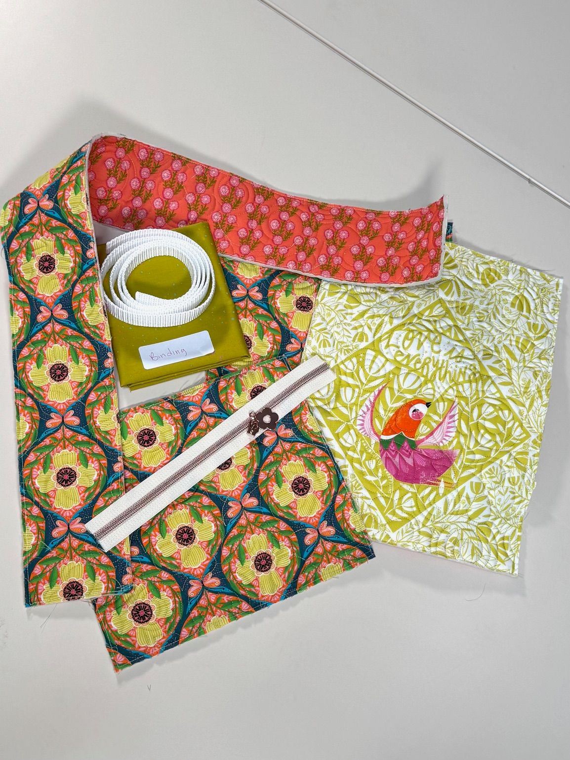 "Love Is Everything" Bird Everyday Quilted Tote Kit -Small