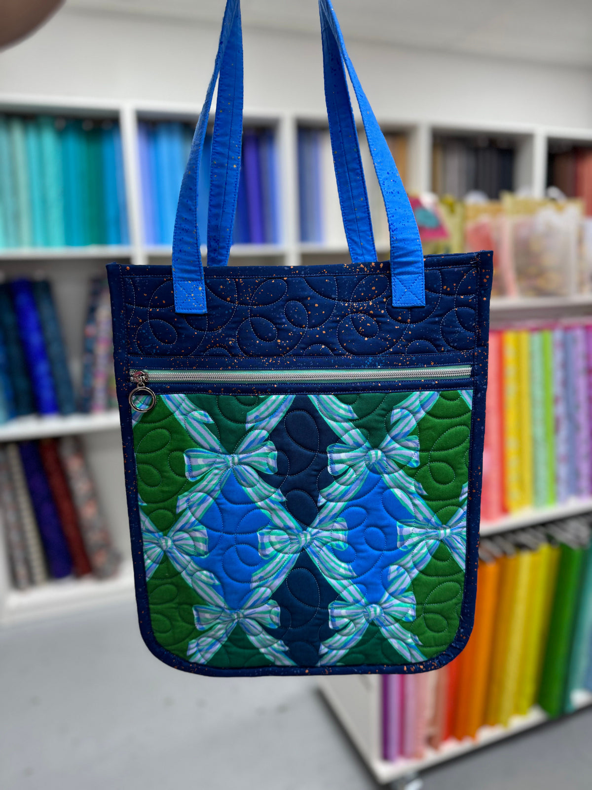 Large Everyday Quilted Tote Kit Bow