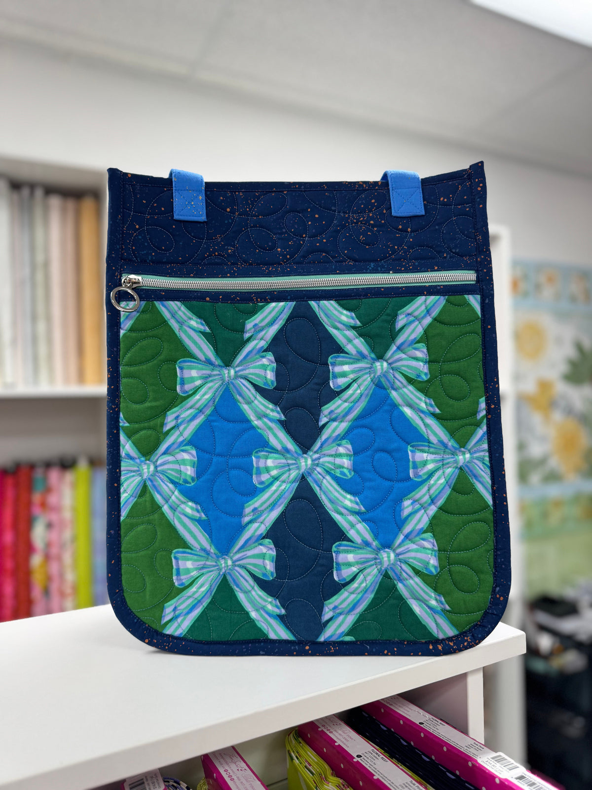 Large Everyday Quilted Tote Kit Bow