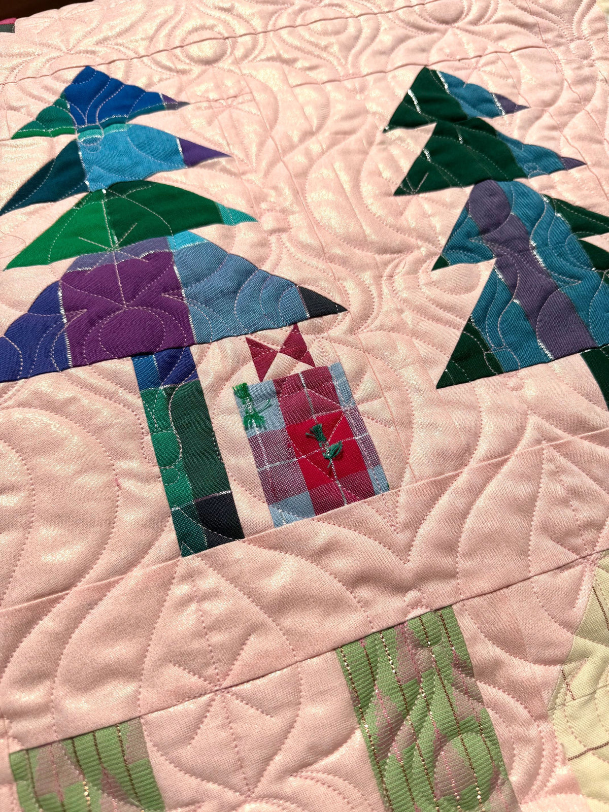 Jollity- Silver Linings Quilt Kit