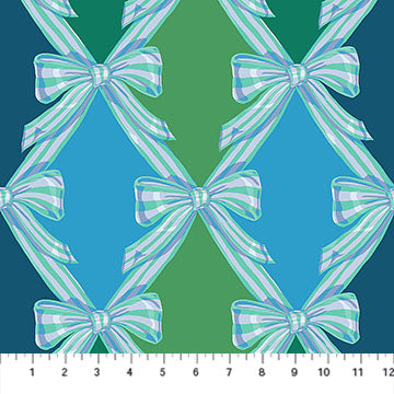 Wrapped Mistletoe 3-Yard Precut 108" Backing